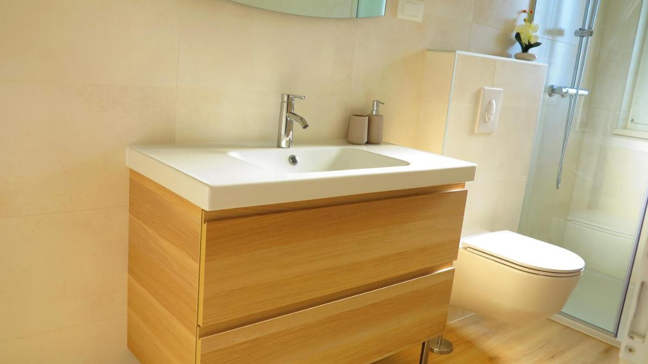 Casari Rooms & Apartments Split Bagian luar foto